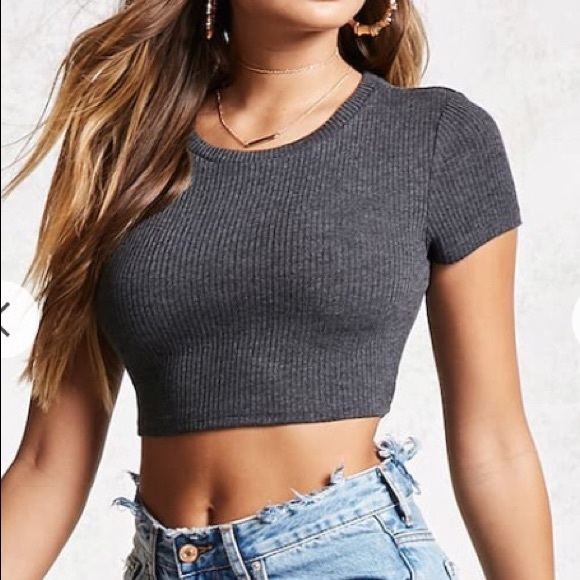 Forever 21 Tops - NWOT Forever 21 Crop Top